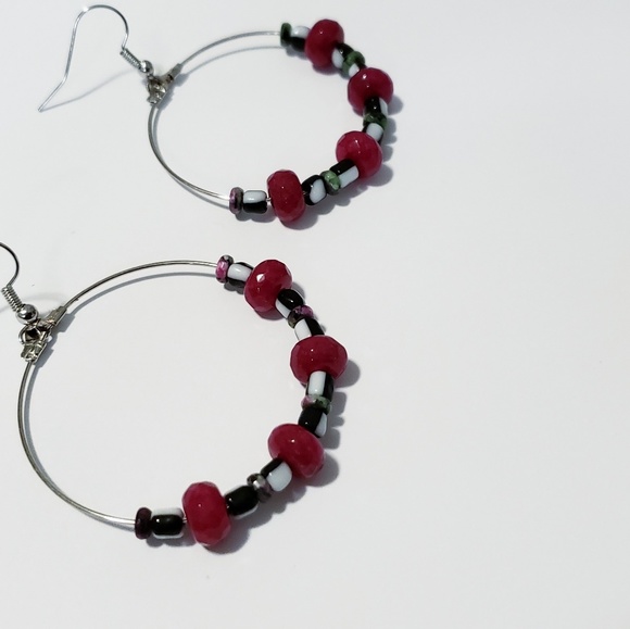 3$25 🌺🦋🌺HANDCRAFTED  EARRINGS 🌺🦋🌺 - Picture 3 of 3